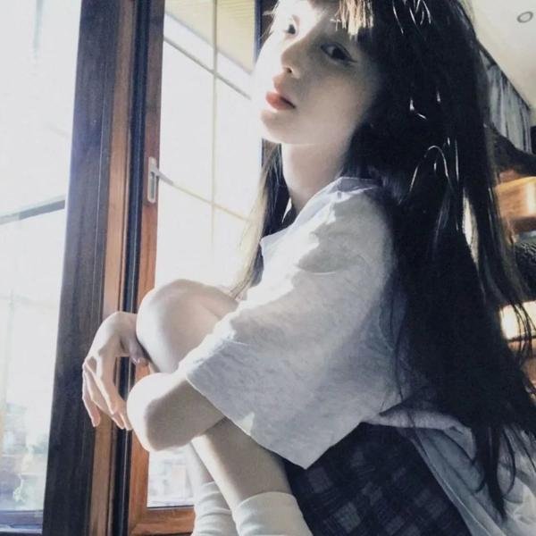 继母与女儿之间的小休止